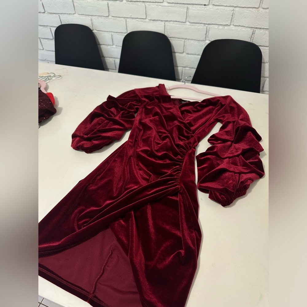 Vintage Fashion Nova Maroon Velvet Bodycon Puff Sleeve Mini Dress - Size Small